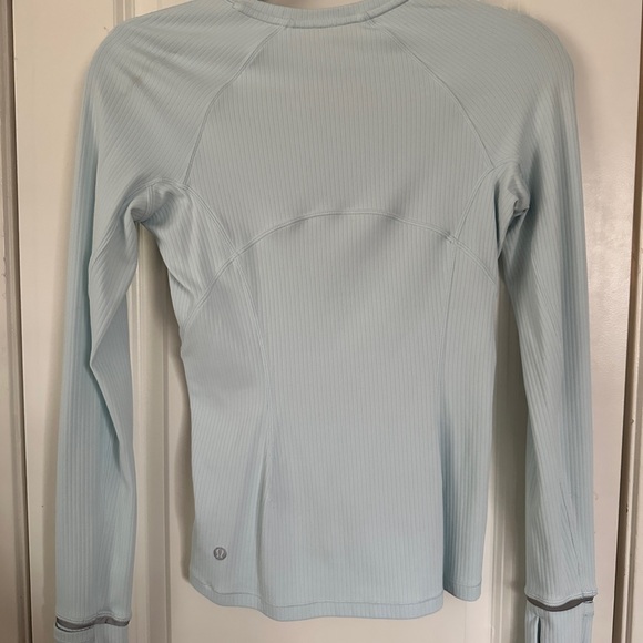 Lululemon Icy Blue Ribbed Rulu Long Sleeve Running or Training Top - Picture 7 of 7